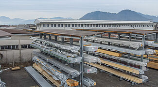 Scaffale cantilever con tetto - Stoccaggio sicuro