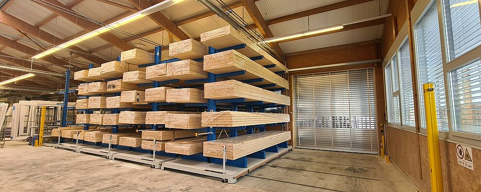 Scaffalatura cantilever compattabile